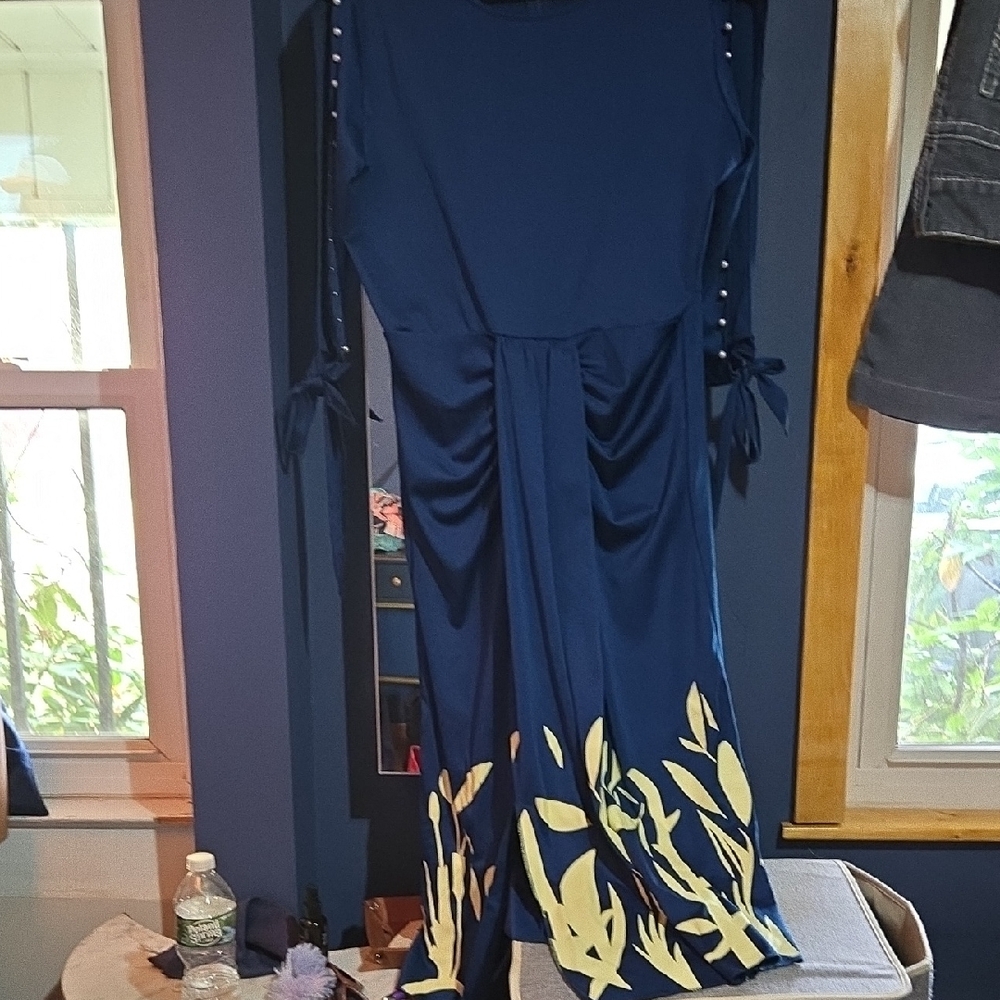 Elegant Blue Dress with Leaf Accents NWOT
